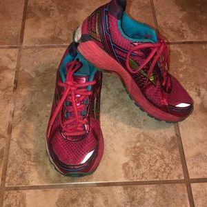 BROOKS running shoes!😍